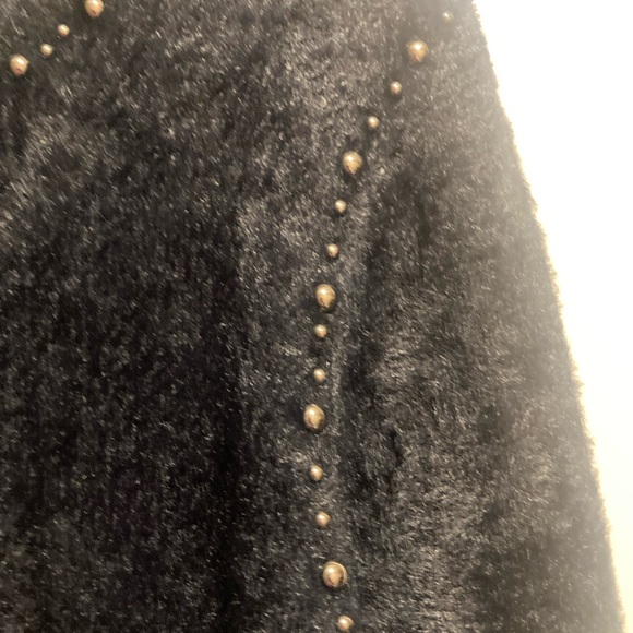 Design History fuzzy beaded eyelash sweater - Picture 5 of 7